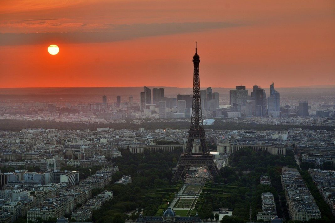 Paryż rozstrzygnął przetarg na hulajnogi