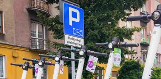 Hulajnogi - parkowanie - Sosnowiec