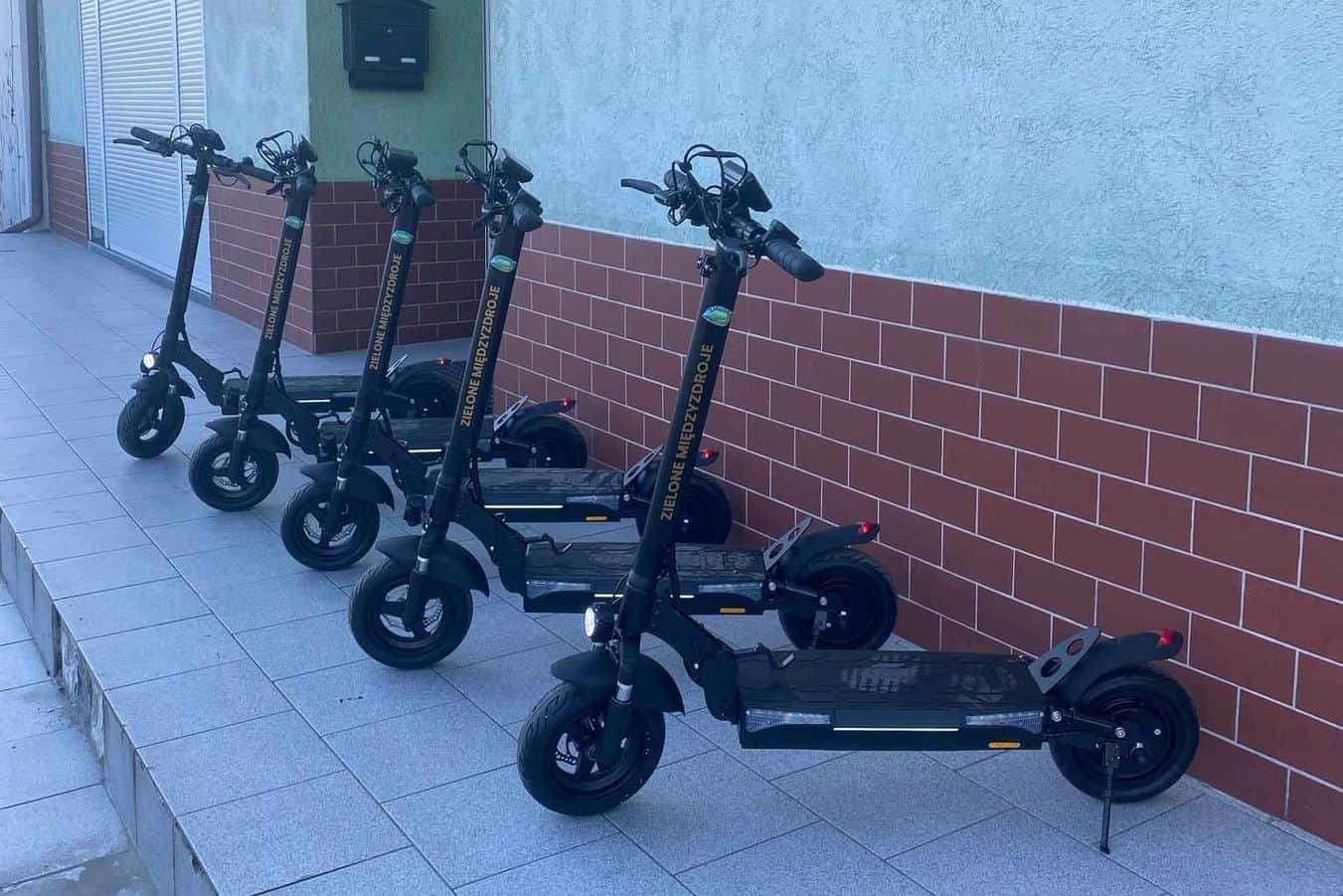 Hulajnogi elektryczne we flocie Zielonych Międzyzdrojów