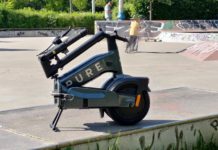 Hulajnoga elektryczna Pure Flex złożona