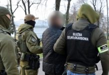 Służby się szkolą w walce z szarą strefą na rynku e-rowerów i e-hulajnóg. „Okazyjne” zakupy bardziej ryzykowne