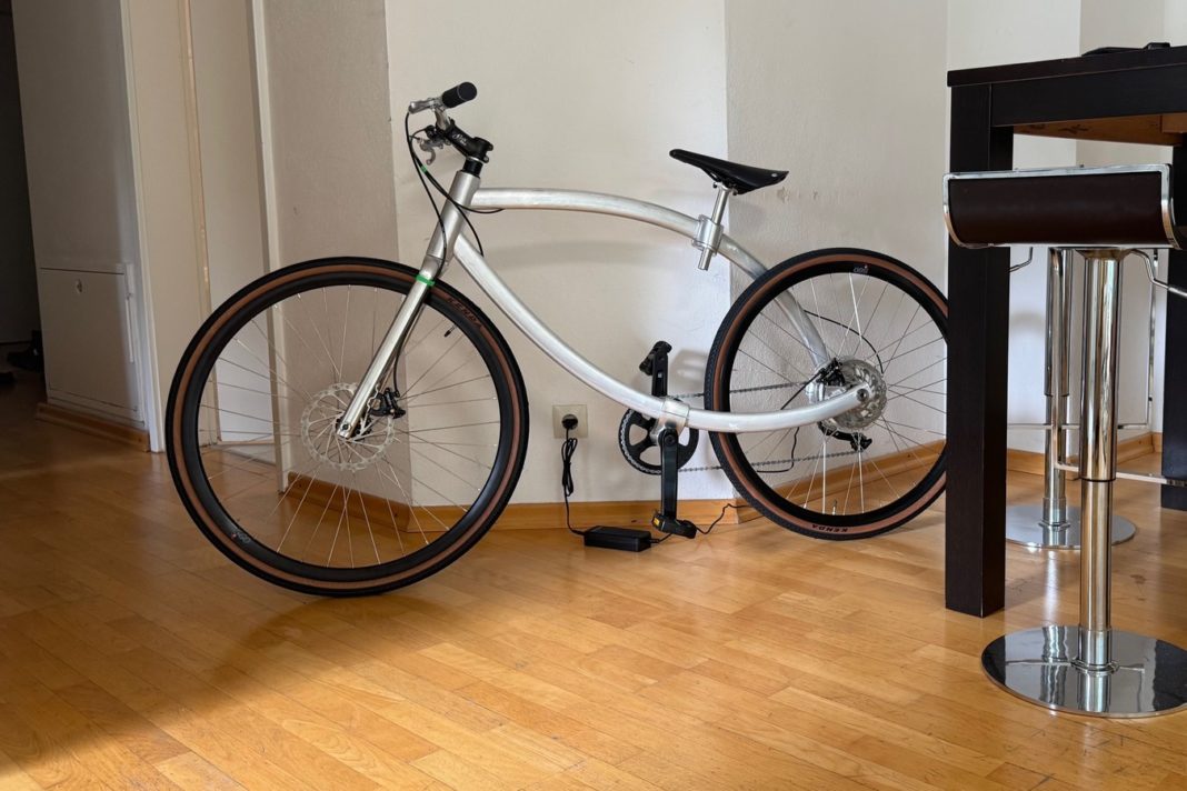 Novbyx1_lr Rower elektryczny NOVBYX - prototyp